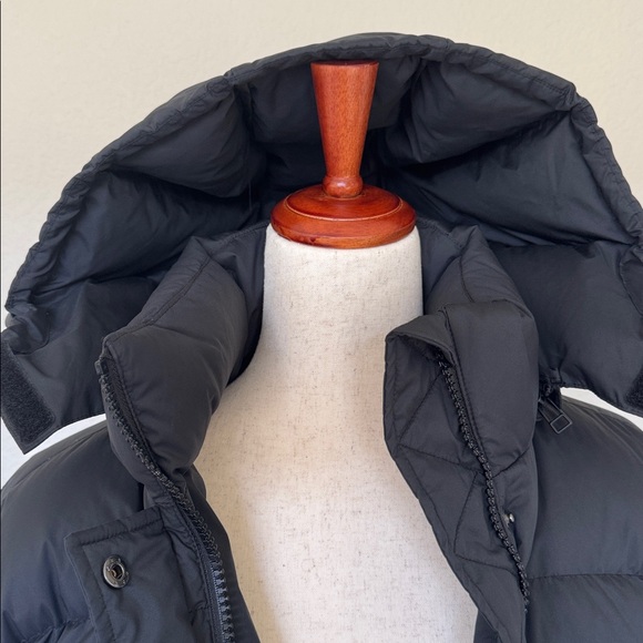 Quince Cropped Puffer Jacket Size Small - Picture 4 of 8